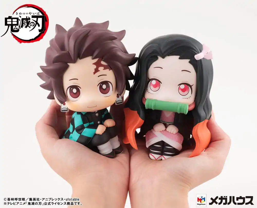 Demon Slayer Kimetsu no Yaiba Look Up PVC Kip Tanjiro Kamado 11 cm fotografija izdelka