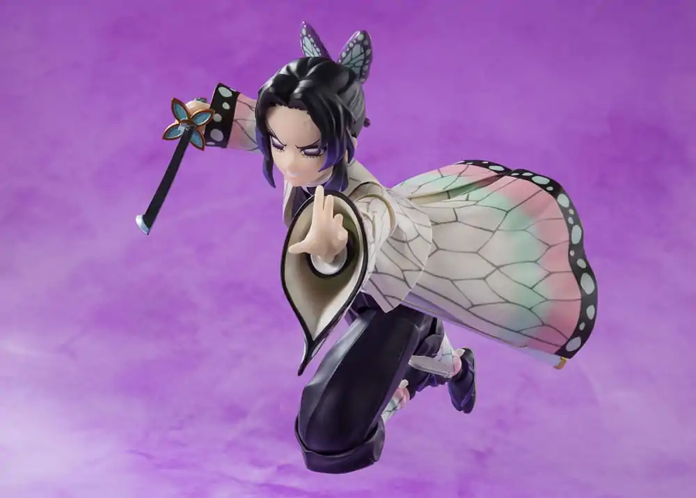 Demon Slayer: Kimetsu no Yaiba S.H.Figuarts akcijska figura Shinobu Kocho 13 cm fotografija izdelka
