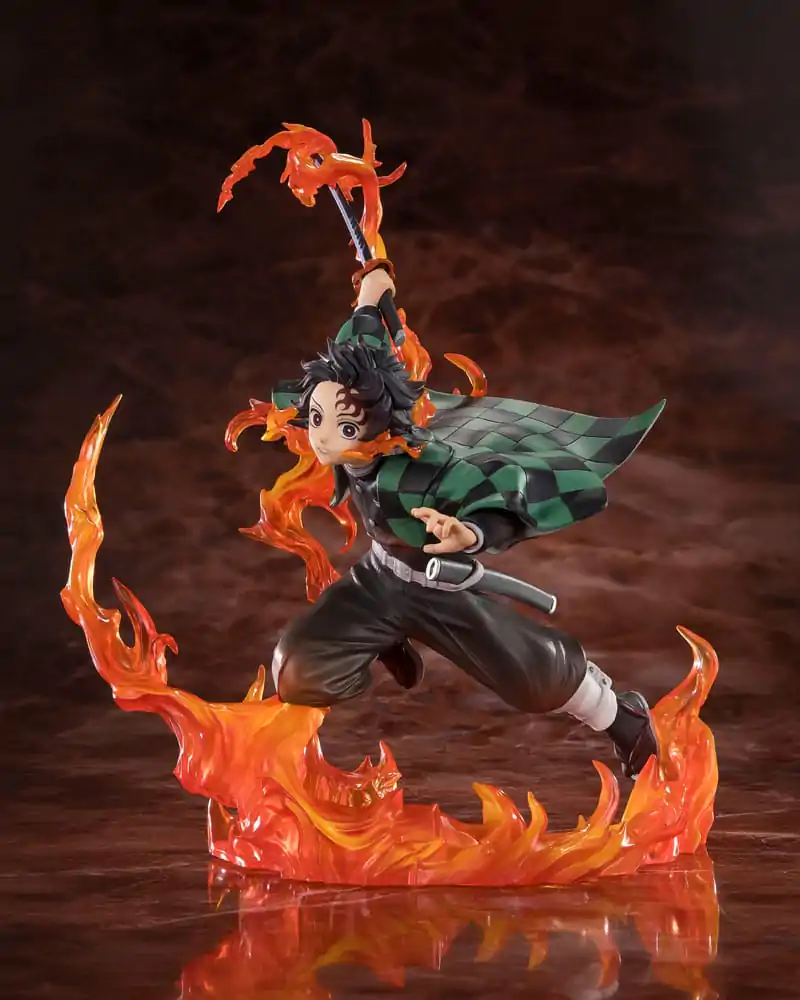 Demon Slayer Kimetsu no Yaiba Tanjiro Kamado Kyojuro Rengokus Sword Guard figura 19,5 cm fotografija izdelka