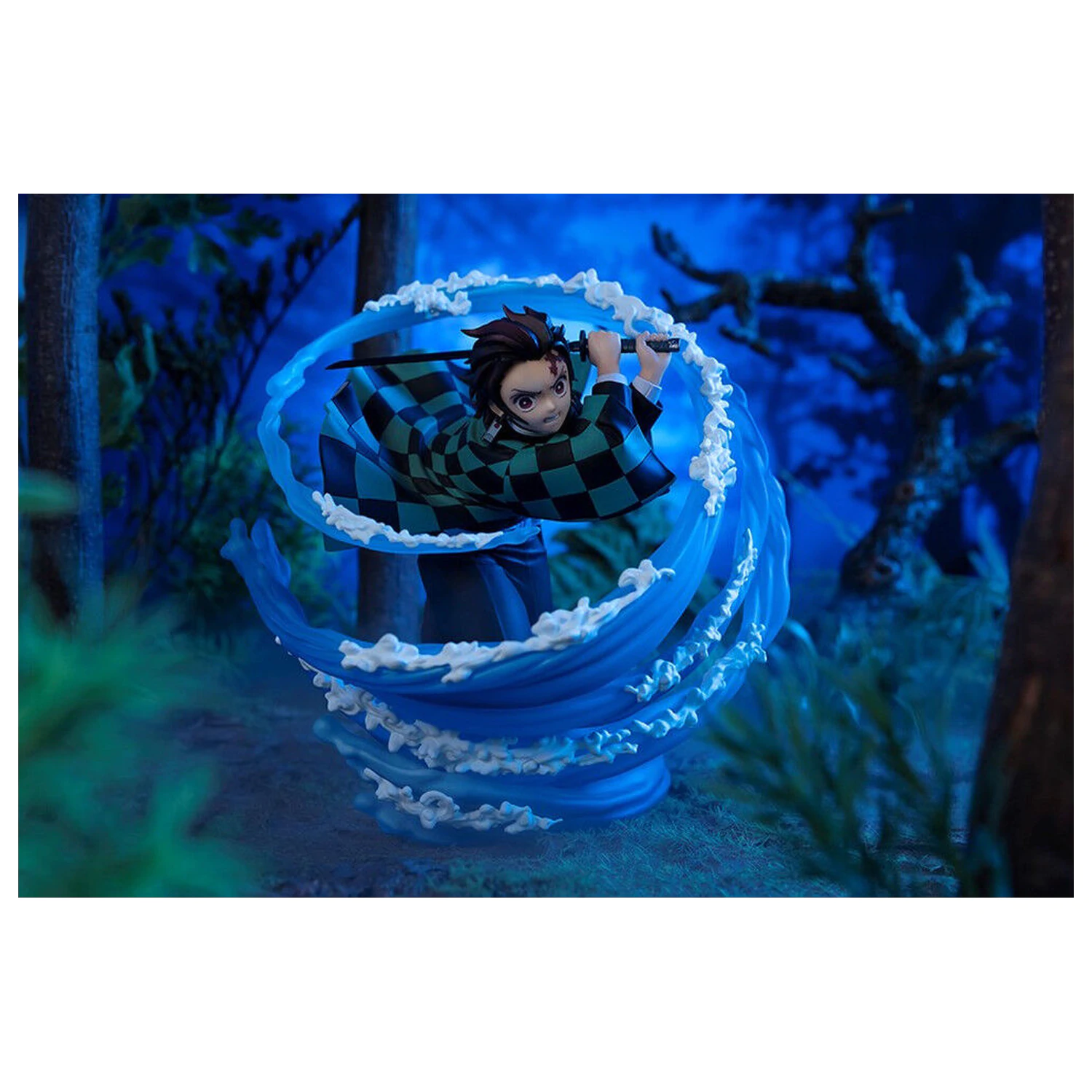 Demon Slayer Kimetsu No Yaiba Tanjiro Kamado Water Breathing S.H. Figurarts figura 15 cm fotografija izdelka