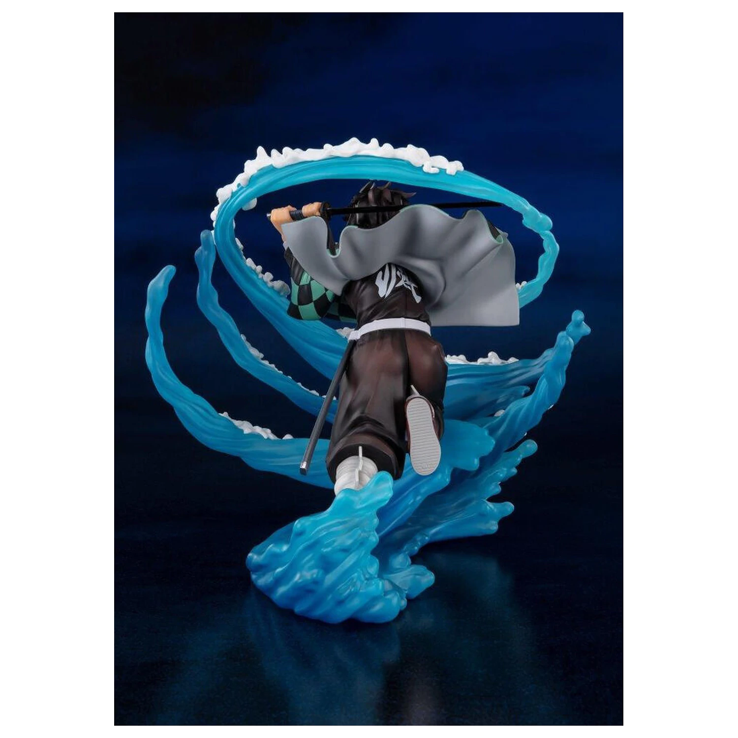 Demon Slayer Kimetsu No Yaiba Tanjiro Kamado Water Breathing S.H. Figurarts figura 15 cm fotografija izdelka