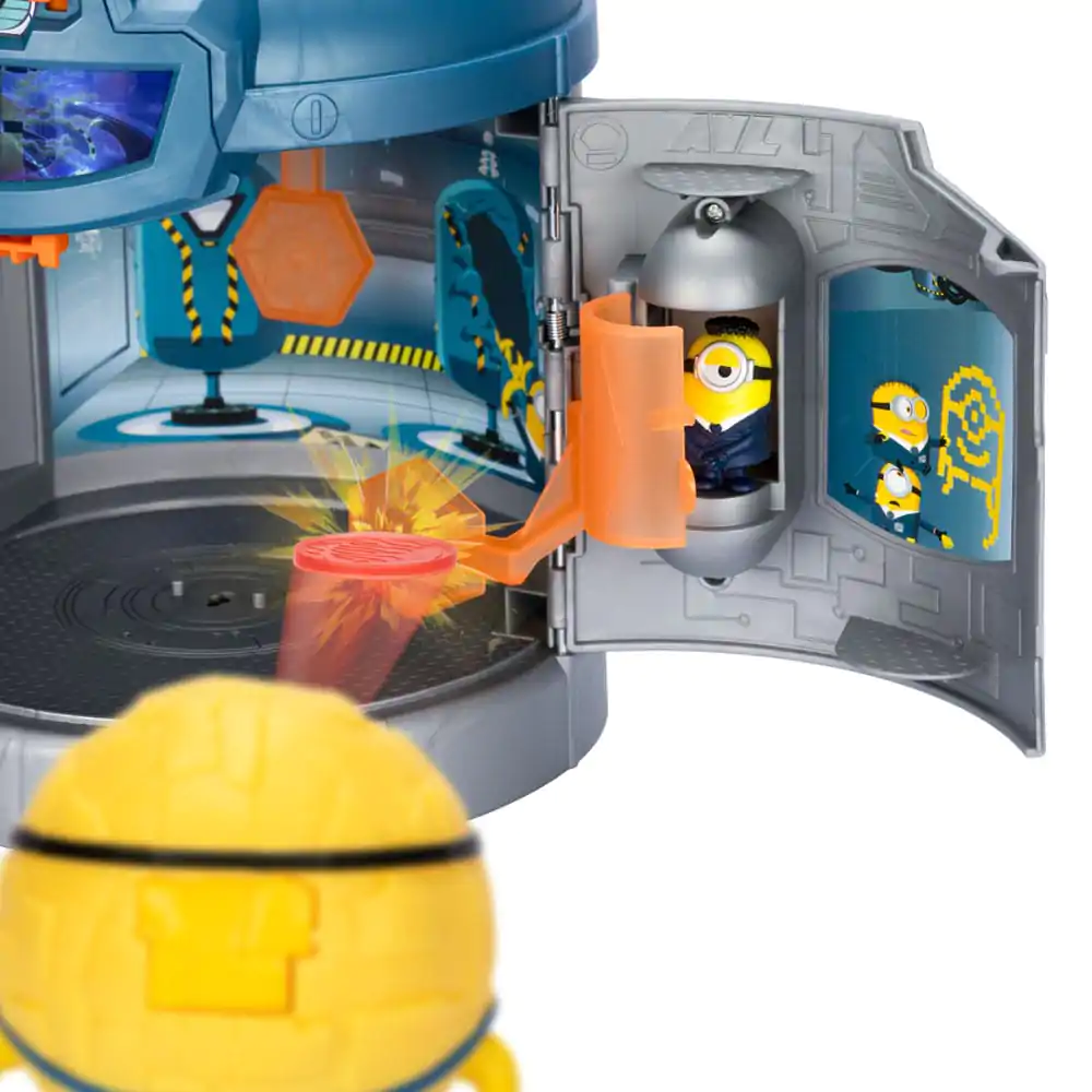 Despicable Me 4 Mega Minion Komplet za igro Transformacijska komora fotografija izdelka