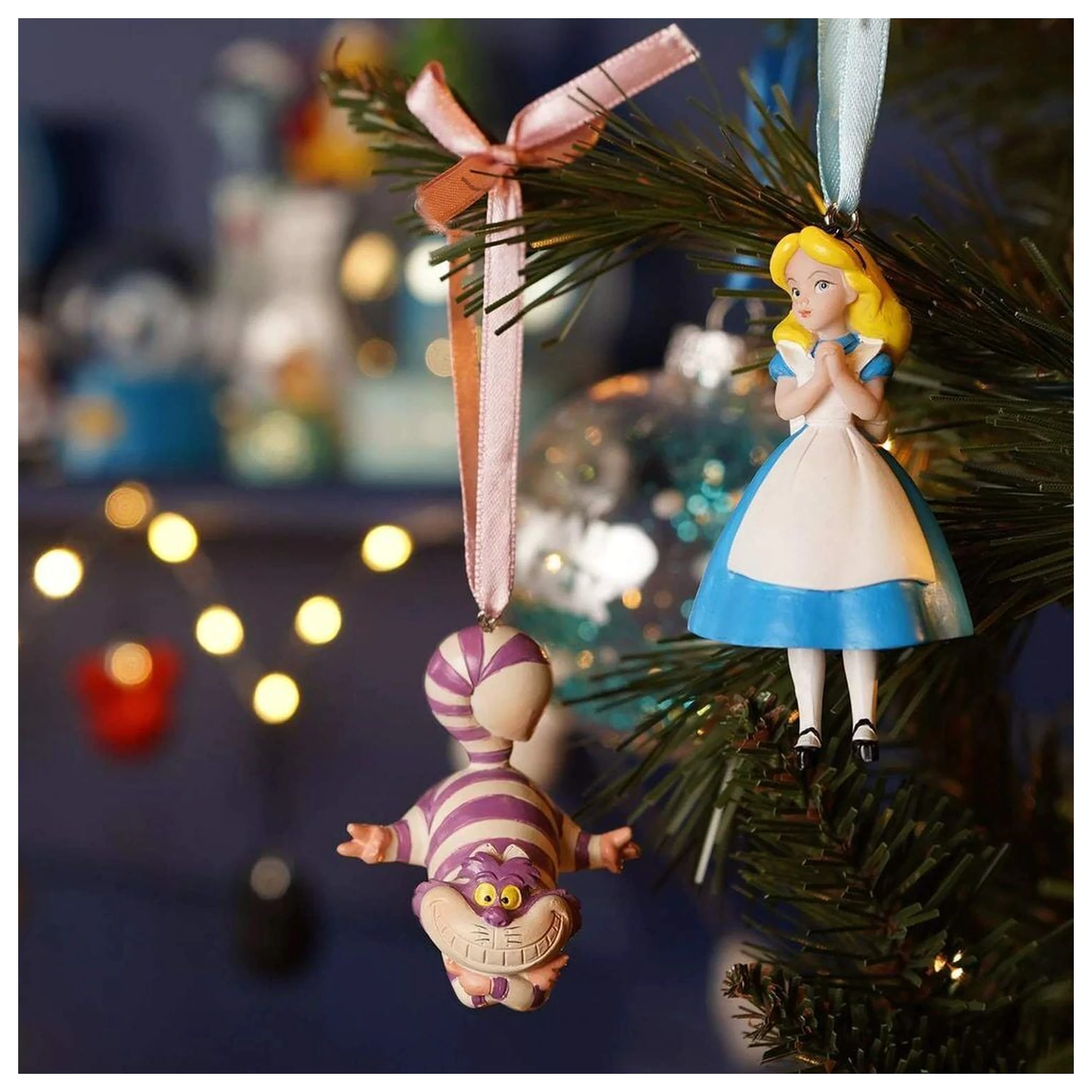 Disney Alice in Wonderland komplet 2 visečih okraskov fotografija izdelka