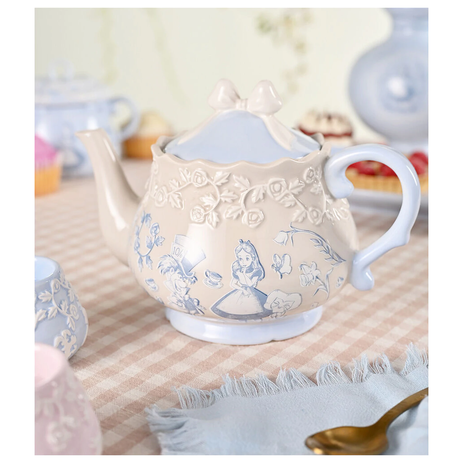 Disney Alice in Wonderland čajnik fotografija izdelka