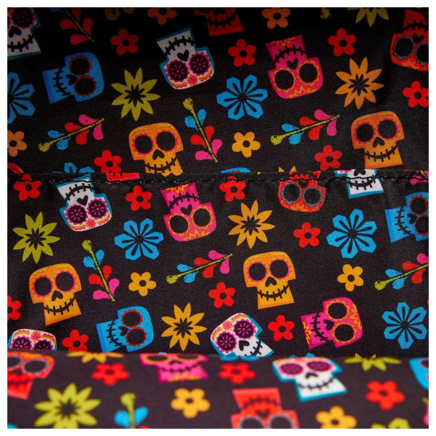 Disney by Loungefly mini nahrbtnik Coco Miguel Día de los Muertos fotografija izdelka