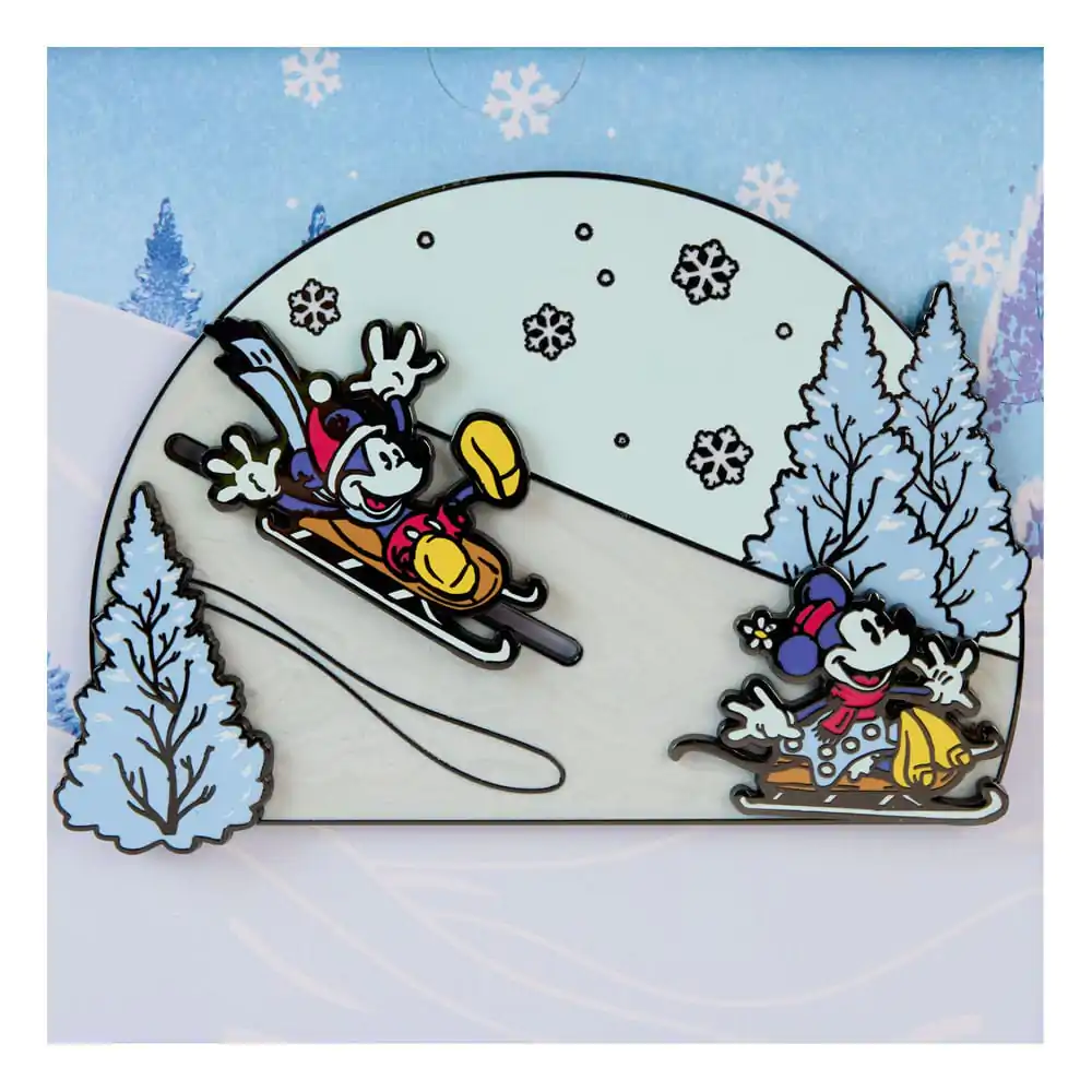 Disney by Loungefly Emajlirane Broške Mickey in prijatelji Winter Wonderland Limited Edition 8 cm fotografija izdelka