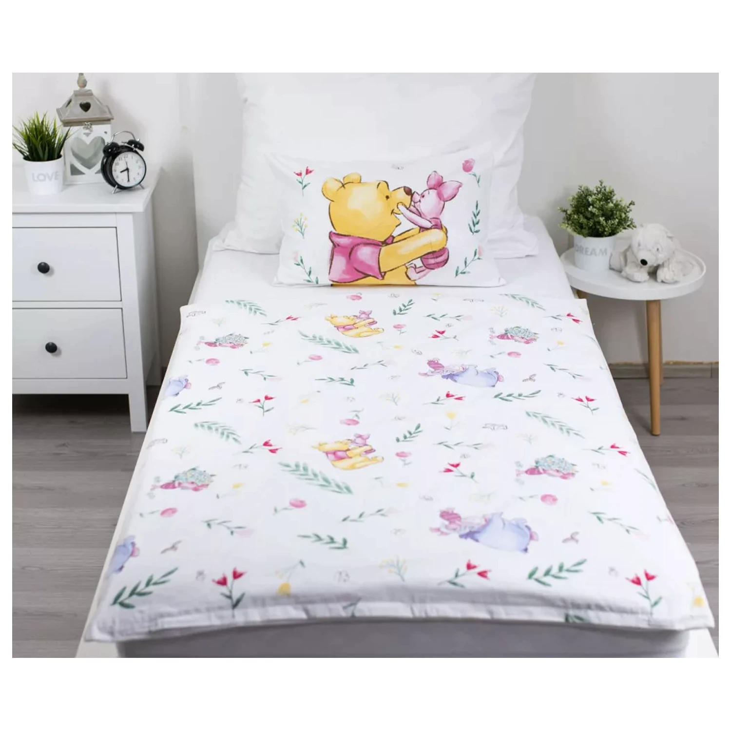 Disney Winnie the Pooh Pooh Hugs otroška posteljnina za malčke fotografija izdelka