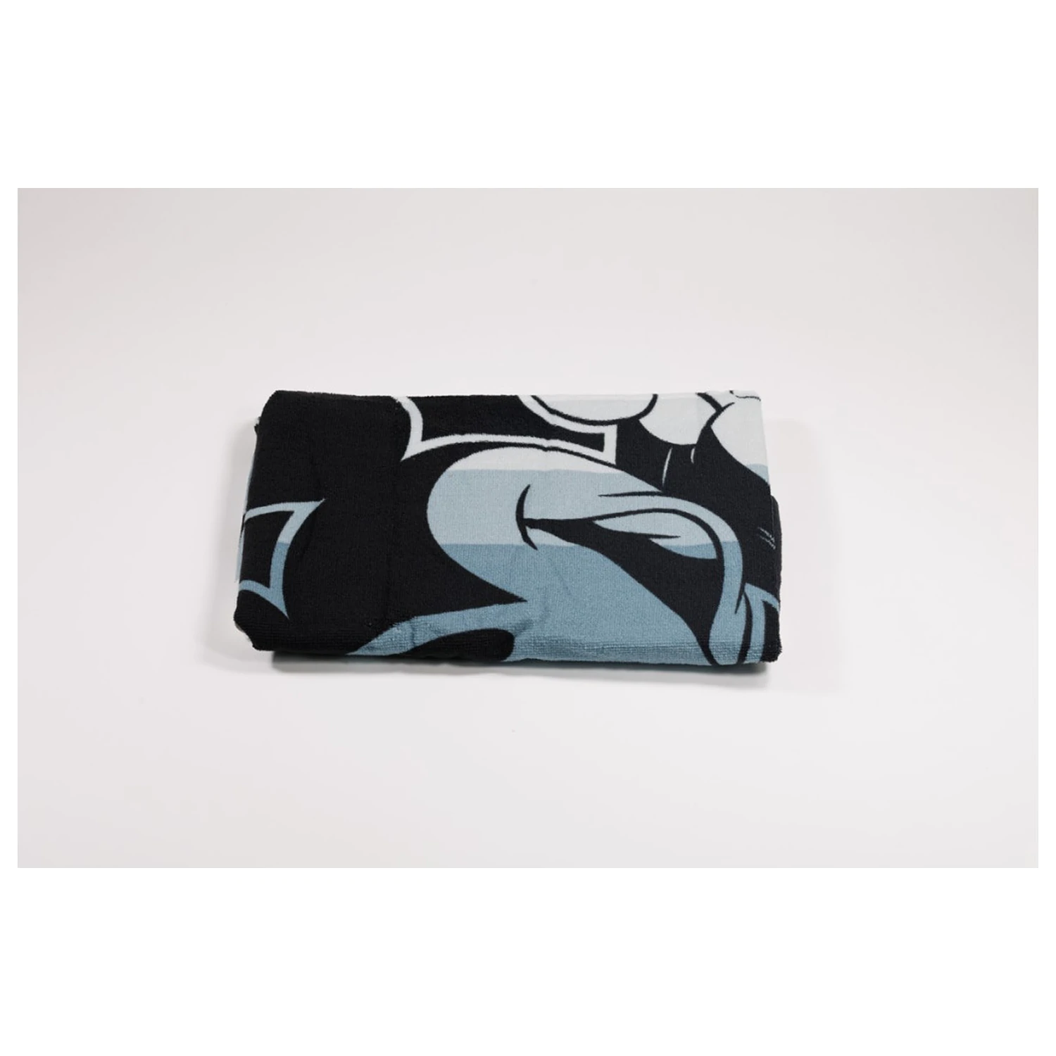 Disney Mickey črna brisača fotografija izdelka