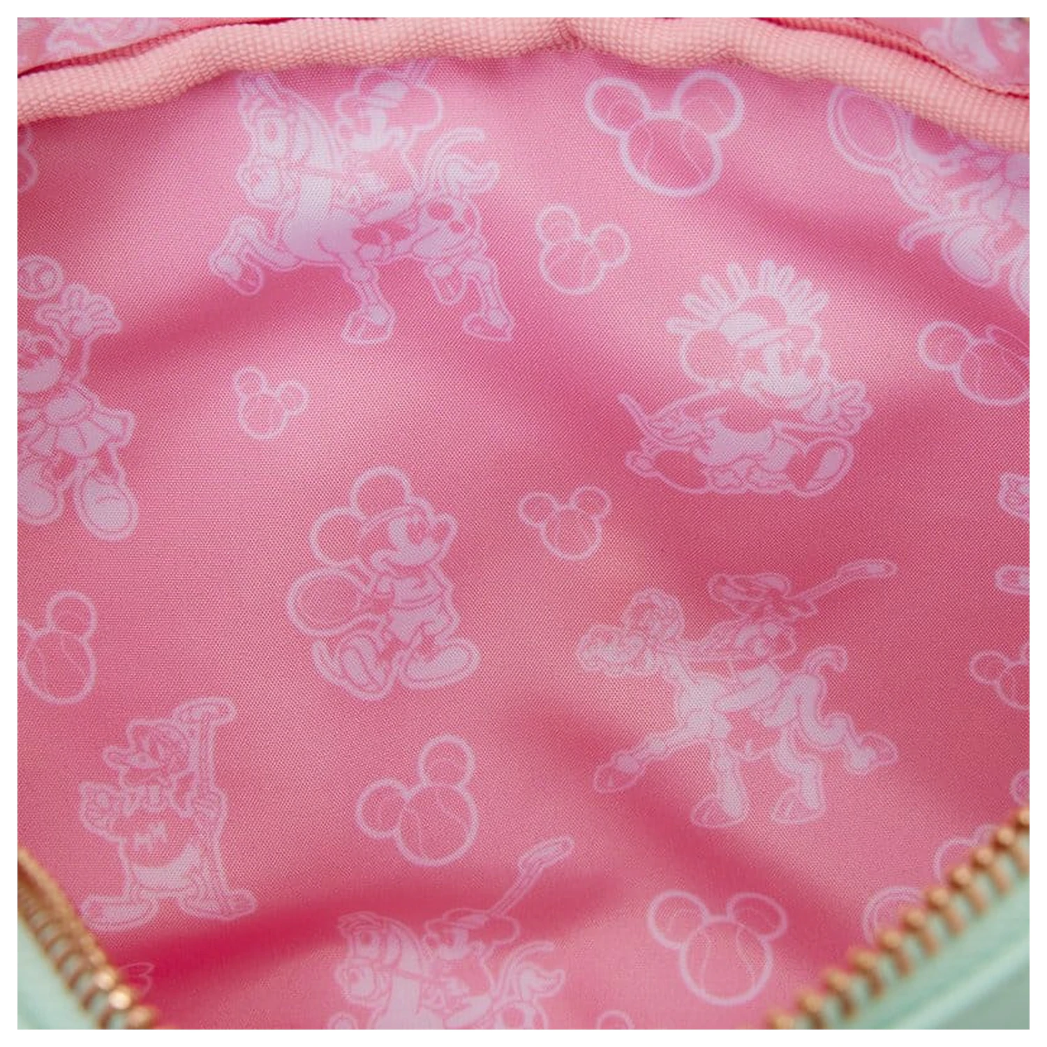 Disney by Loungefly Torba s pasom z denarnico za kovance Mickey & Friends Tennis fotografija izdelka