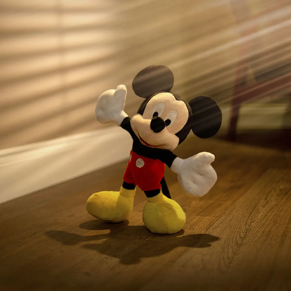 Disney Mickey mehak plišasta igrača 35 cm fotografija izdelka