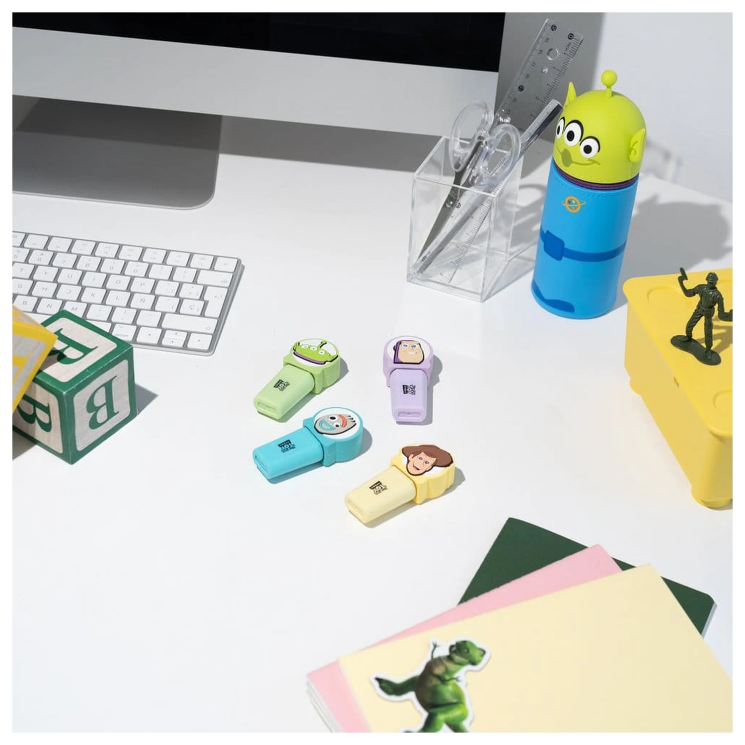 Disney Pixar Toy Story set 4 označevalcev z nastavkom fotografija izdelka