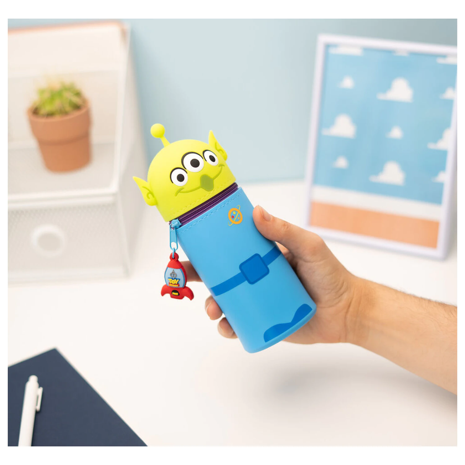 Disney Pixar Toy Story Alien 3D peresnica fotografija izdelka