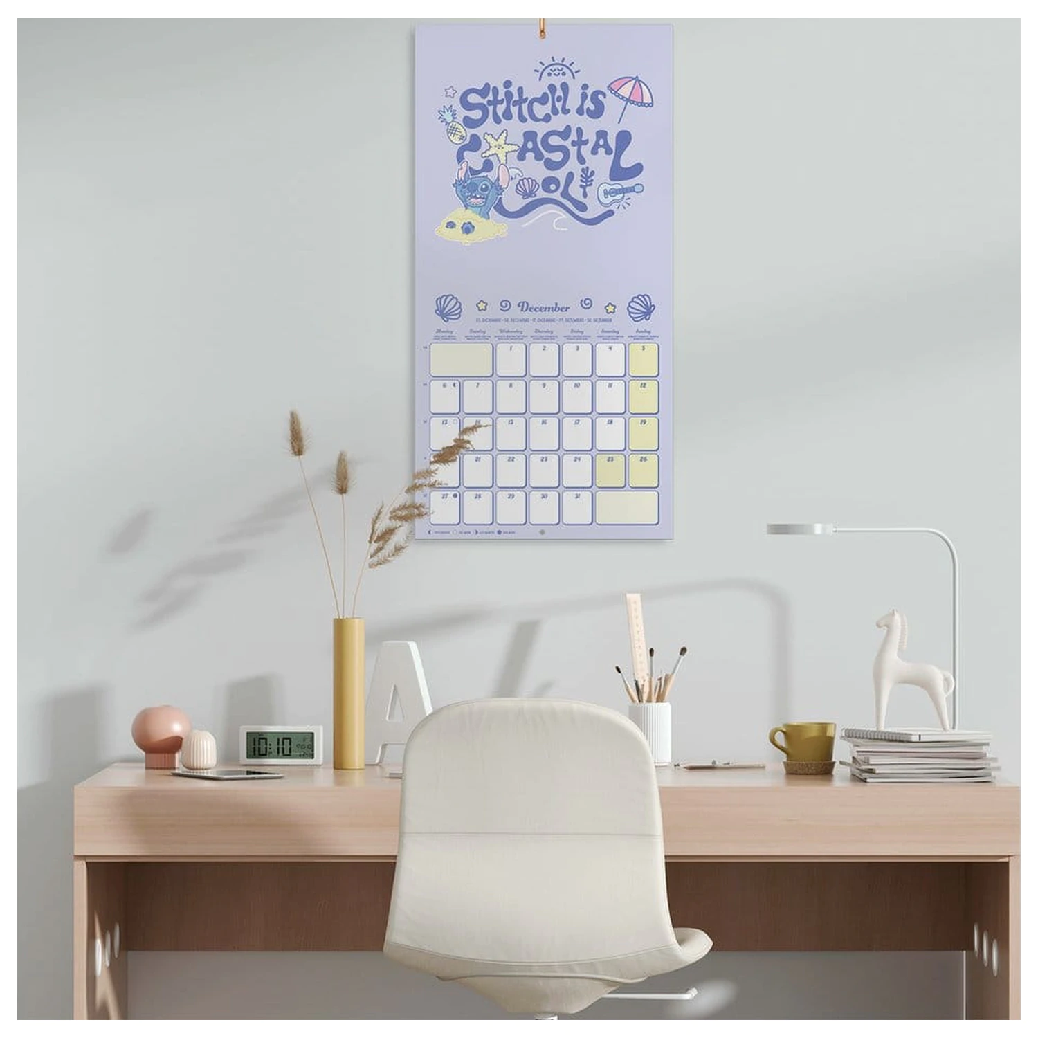 Disney Stitch 2027 stenski koledar 30 x 30 cm fotografija izdelka
