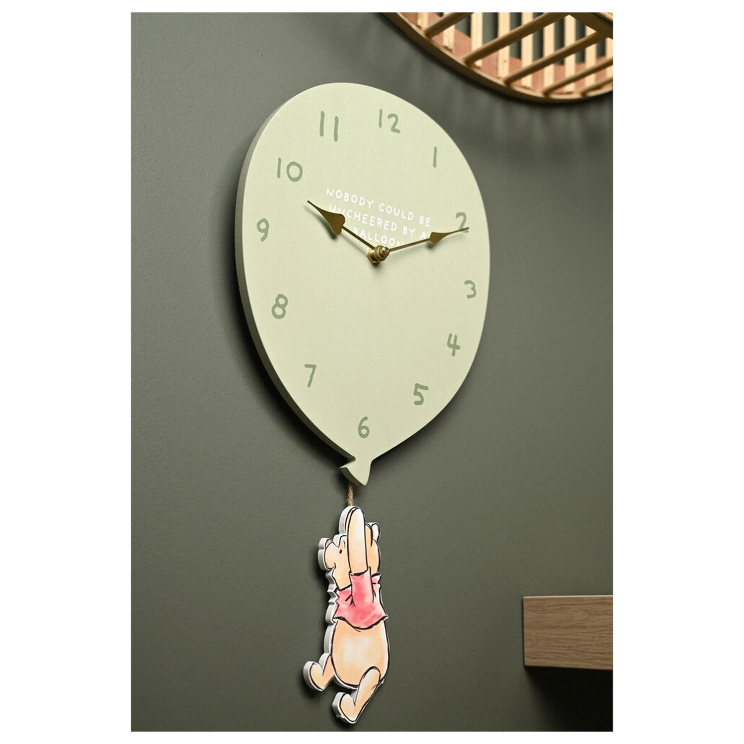 Disney Winnie The Pooh Balon stenska ura fotografija izdelka
