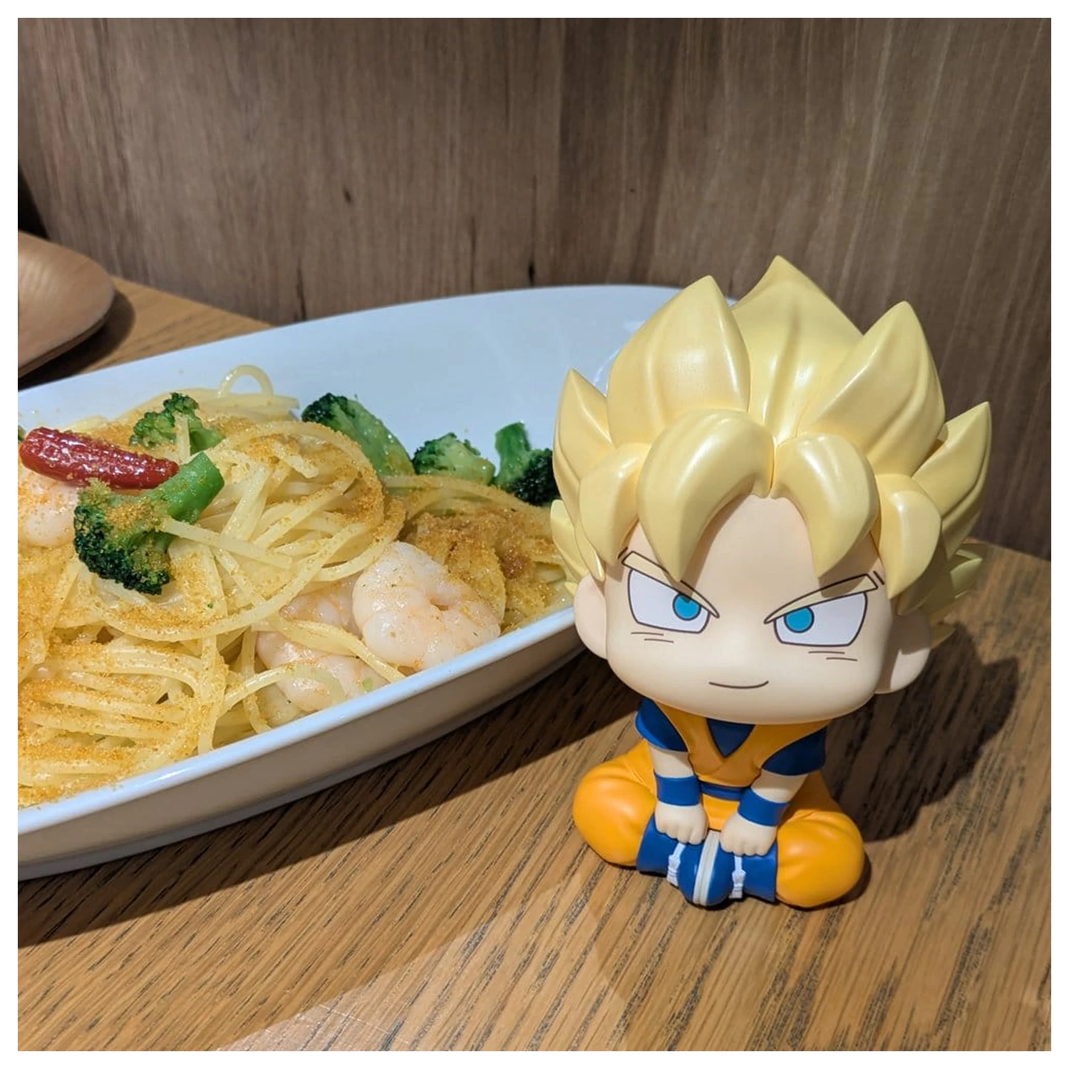 Dragon Ball DAIMA Look Up PVC Figura Super Saiyan Son Goku (mini) 11 cm fotografija izdelka
