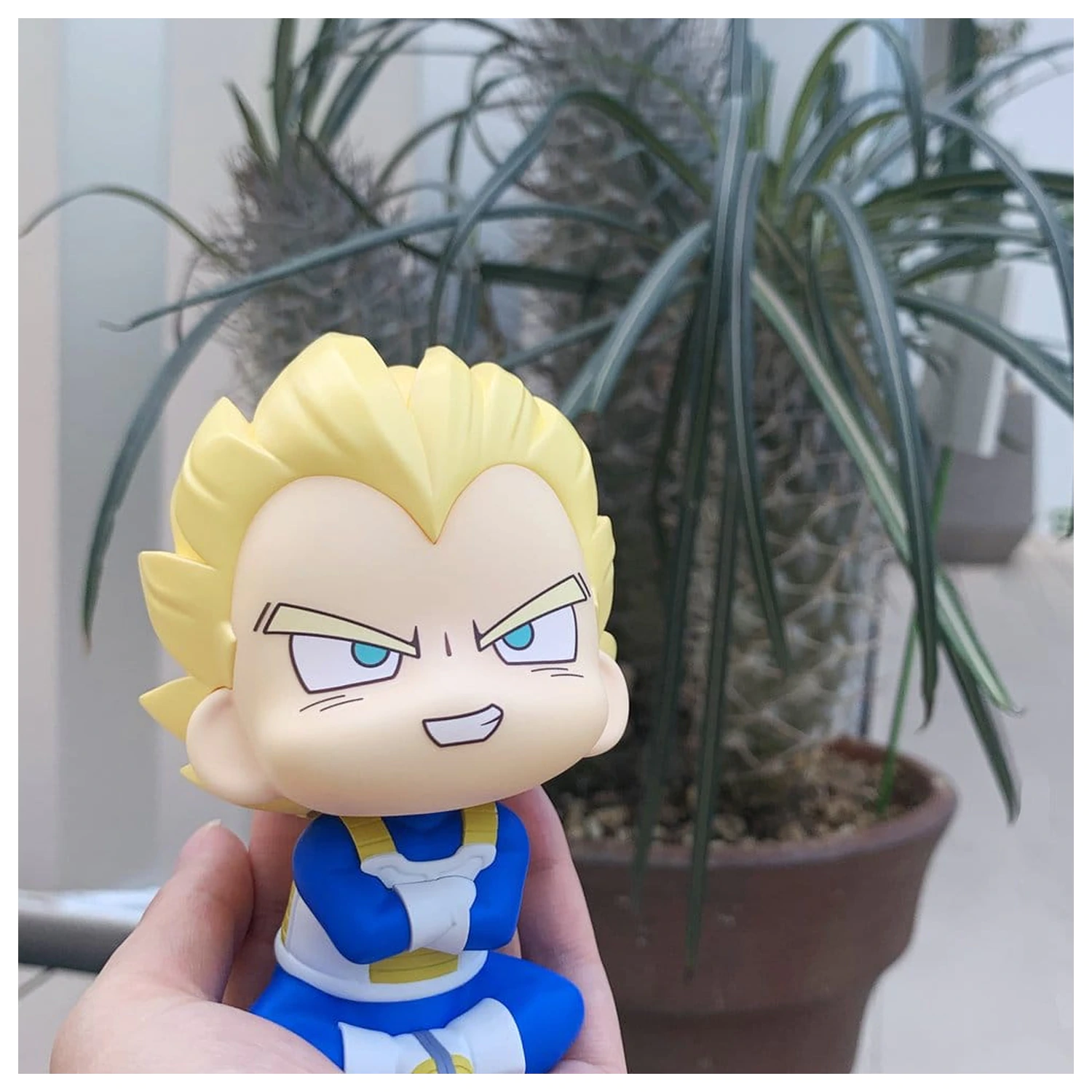 Dragon Ball DAIMA Look Up PVC Figura Super Saiyan Vegeta (mini) 11 cm fotografija izdelka
