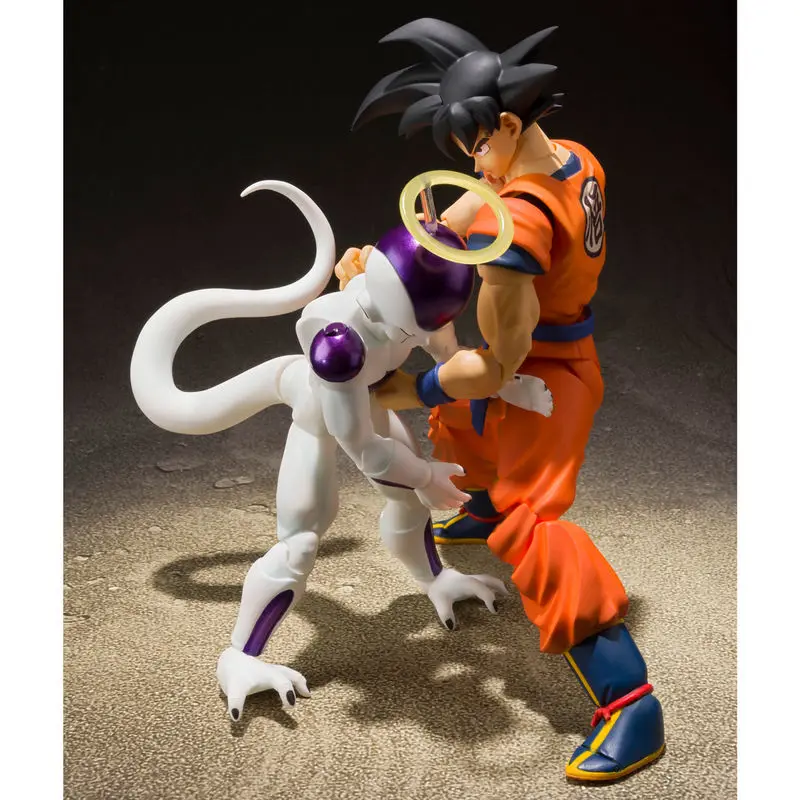 Dragonball Z S.H. Figuarts akcijska figura Son Goku (A Saiyan Raised On Earth) 14 cm fotografija izdelka