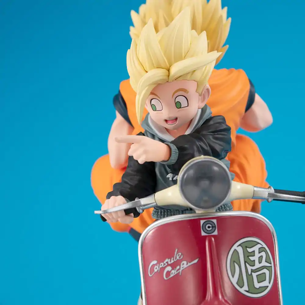 Dragonball Z 05 Desktop Real McCoy PVC Diorama Super Saiyan Son Goku & Super Saiyan Son Gohan & Motorbike 16 cm fotografija izdelka