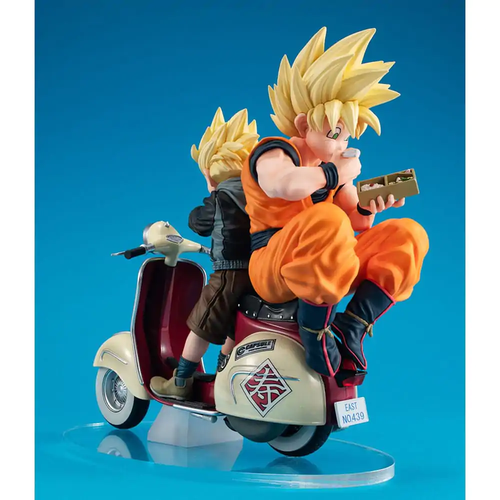 Dragonball Z 05 Desktop Real McCoy PVC Diorama Super Saiyan Son Goku & Super Saiyan Son Gohan & Motorbike 16 cm fotografija izdelka