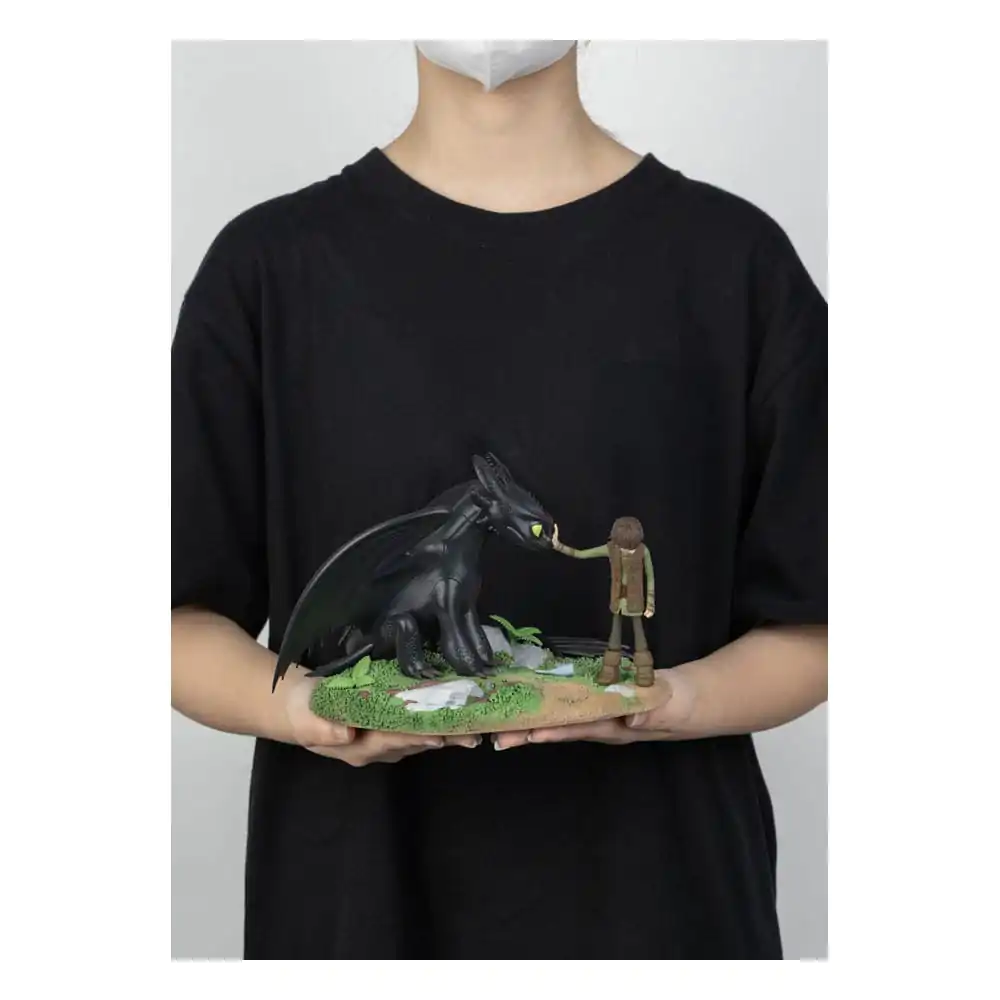 Dragons D-Stage PVC Diorama Toothless & Hiccup 15 cm fotografija izdelka