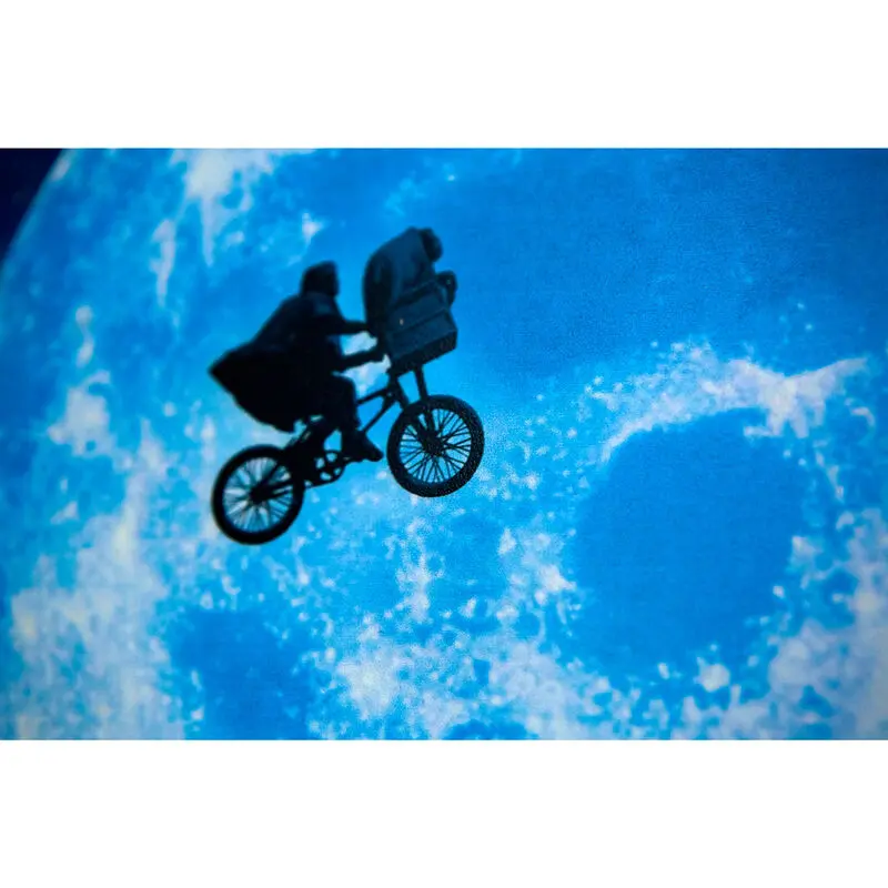 E.T. the Extra-Terrestrial WoodArts 3D lesena stenska slika The Extra-Terrestrial 30 x 40 cm fotografija izdelka