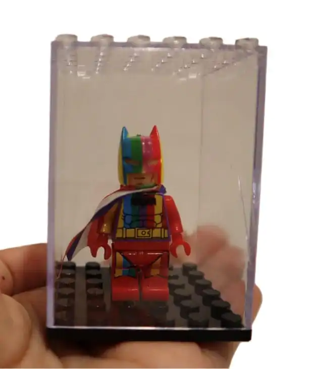 Evoretro akrilna vitrina za mini figurice posamezno zložljiva fotografija izdelka
