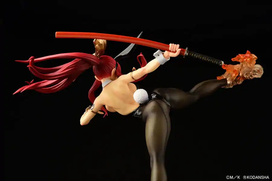 Fairy Tail Kip 1/6 Erza Scarlet High Kick Black Bunny Ver. 37 cm fotografija izdelka