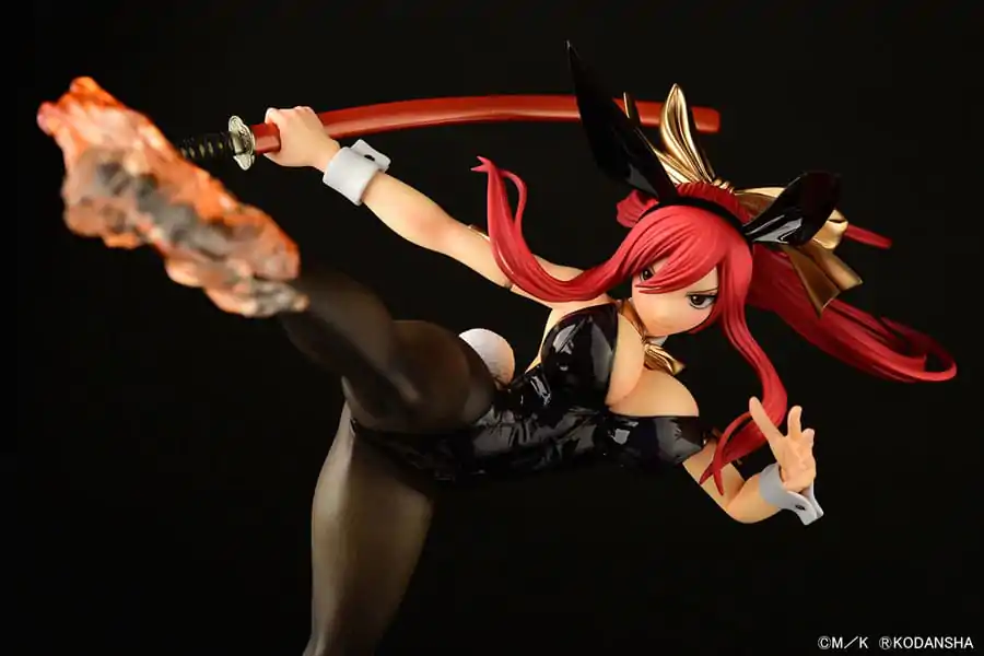 Fairy Tail Kip 1/6 Erza Scarlet High Kick Black Bunny Ver. 37 cm fotografija izdelka