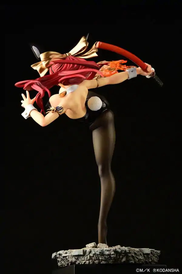 Fairy Tail Kip 1/6 Erza Scarlet High Kick Black Bunny Ver. 37 cm fotografija izdelka