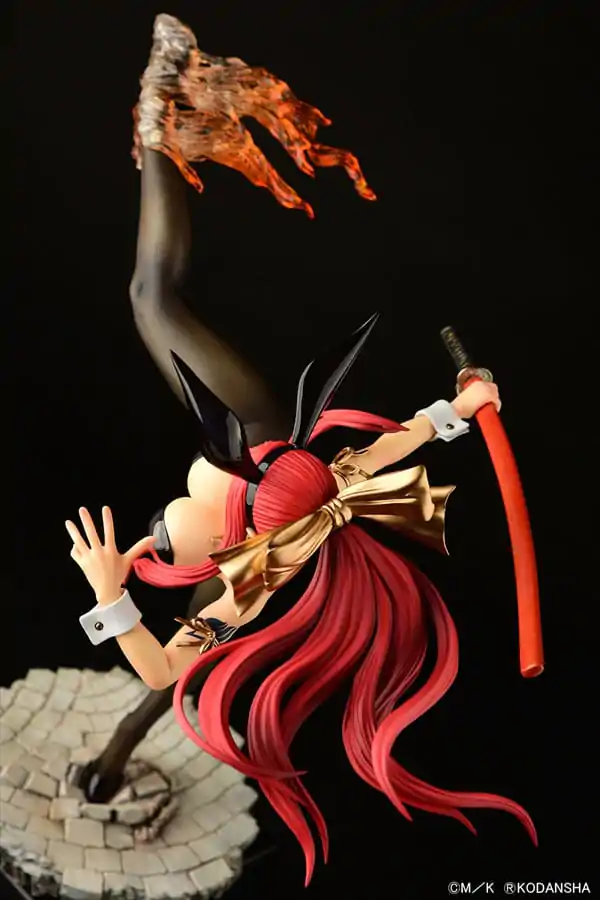 Fairy Tail Kip 1/6 Erza Scarlet High Kick Black Bunny Ver. 37 cm fotografija izdelka