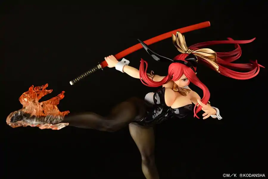 Fairy Tail Kip 1/6 Erza Scarlet High Kick Black Bunny Ver. 37 cm fotografija izdelka