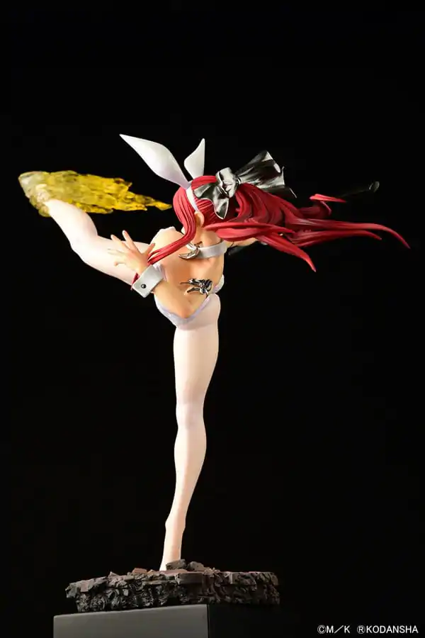 Fairy Tail Kip 1/6 Erza Scarlet High Kick White Bunny Ver. 37 cm fotografija izdelka