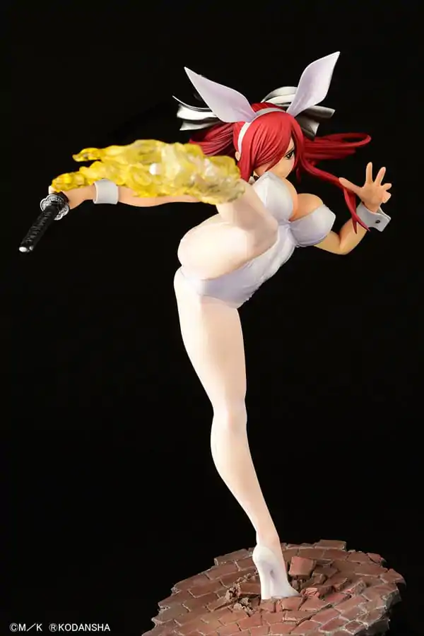 Fairy Tail Kip 1/6 Erza Scarlet High Kick White Bunny Ver. 37 cm fotografija izdelka