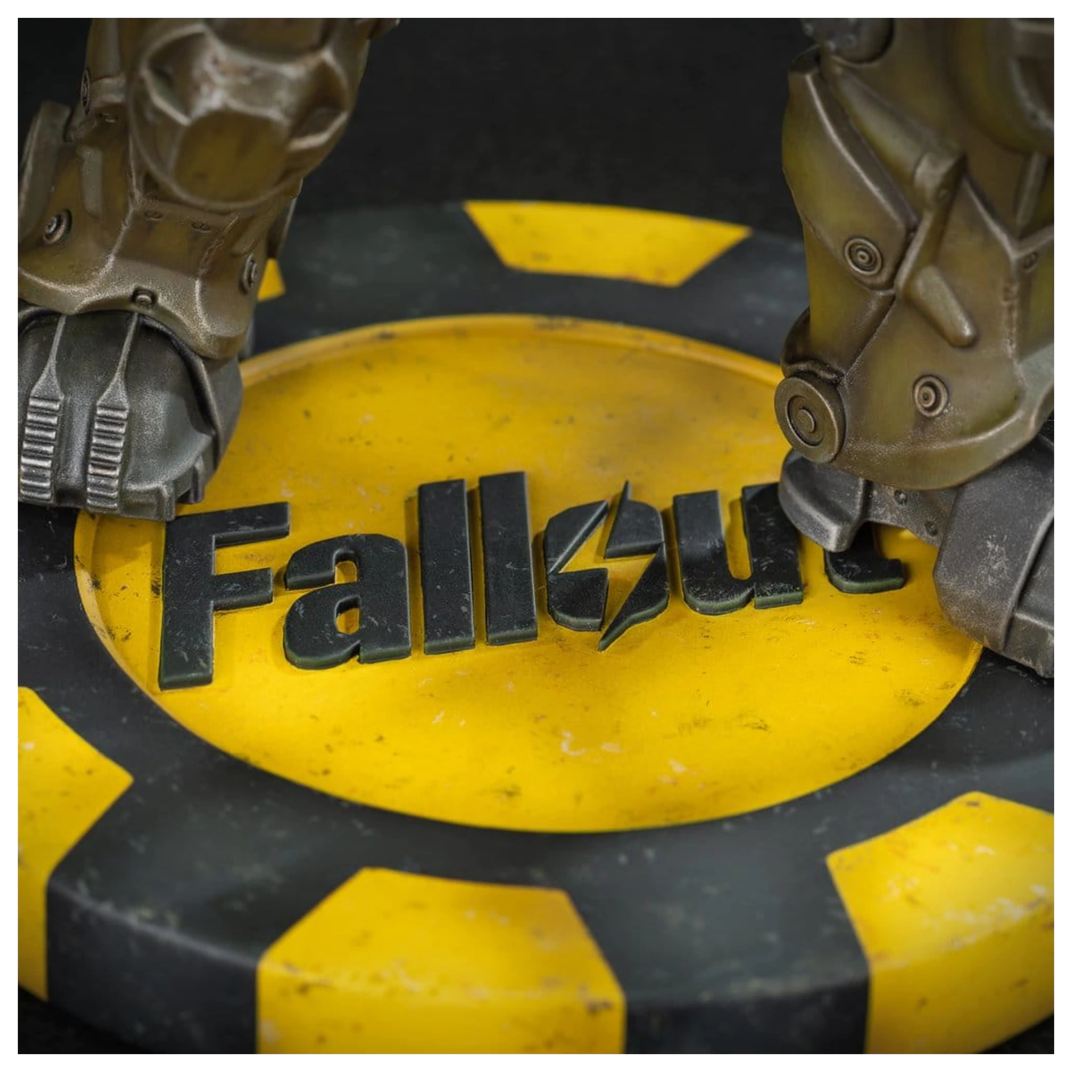 Fallout (Amazon) PVC Figura NCR Power Armor 25 cm fotografija izdelka
