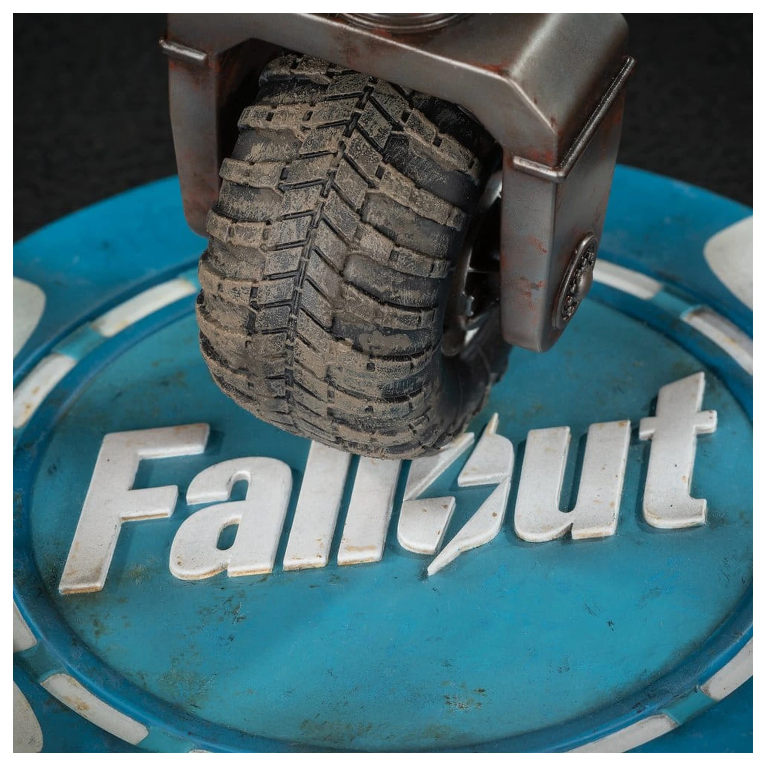 Fallout (Amazon) PVC figura Victor the Securitron 25 cm fotografija izdelka