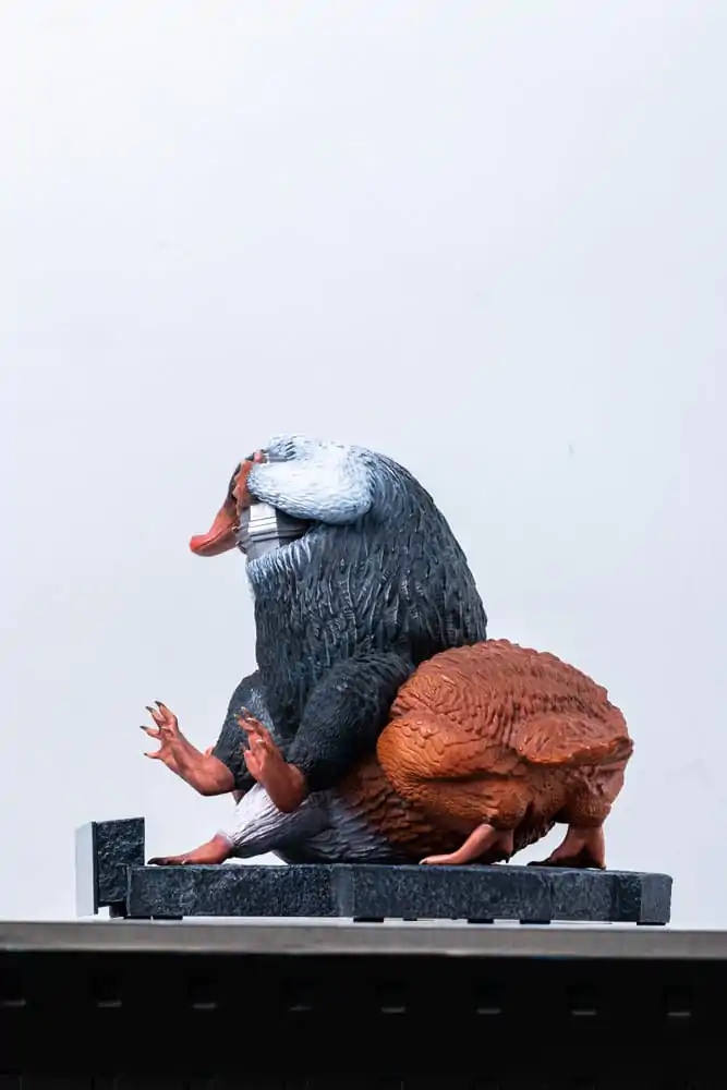 Fantastic Beasts Life-Size kip Niffler 2 22 cm fotografija izdelka