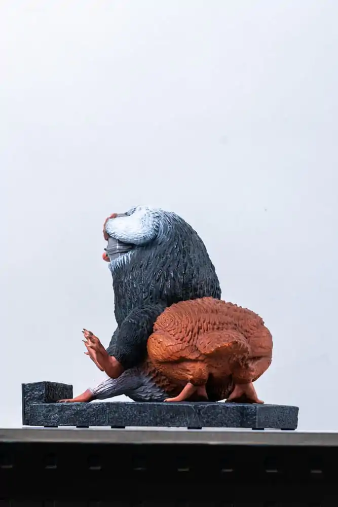 Fantastic Beasts Life-Size kip Niffler 2 22 cm fotografija izdelka