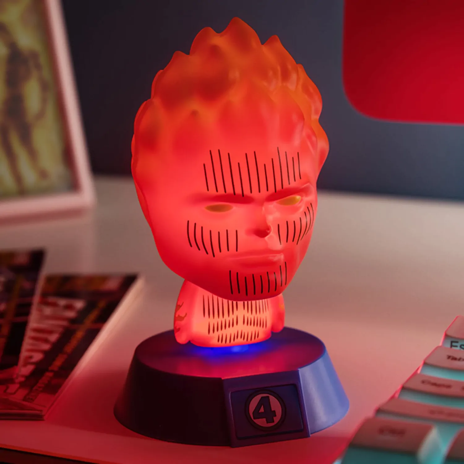 Fantastic Four Icons Svetlobna Bakla Človek 11 cm fotografija izdelka