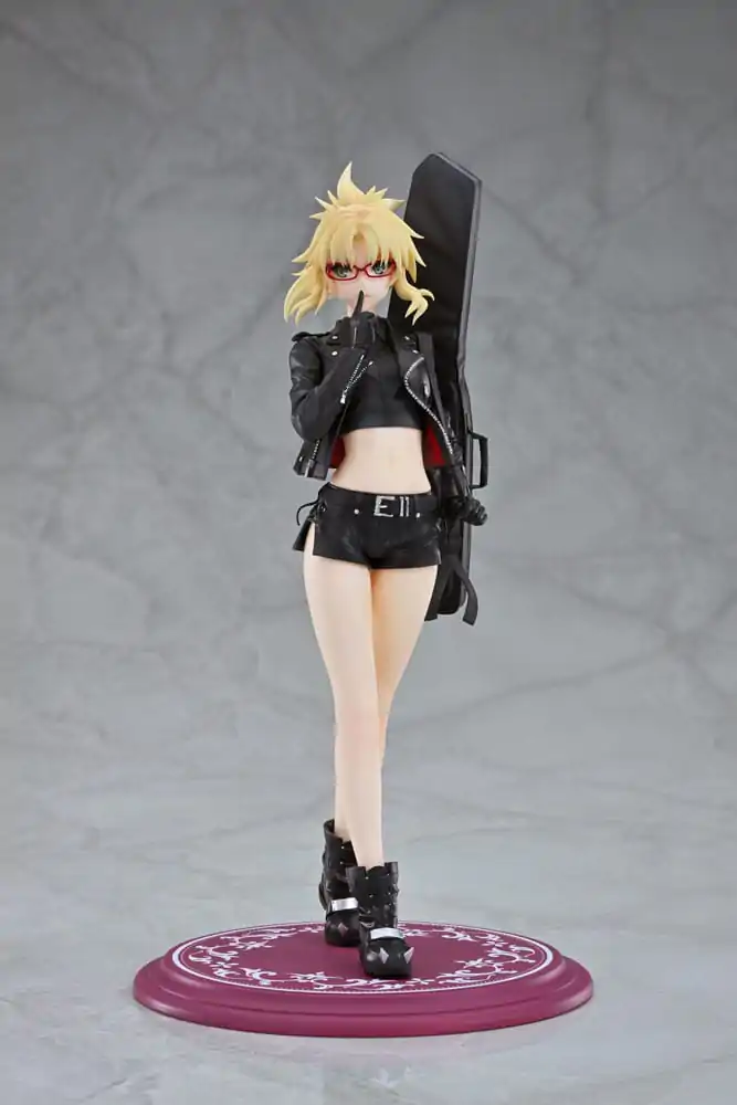 Fate/Apocrypha PVC Kip 1/7 Red Saber (Mordred) Original Glasses Model Ver. 22 cm fotografija izdelka