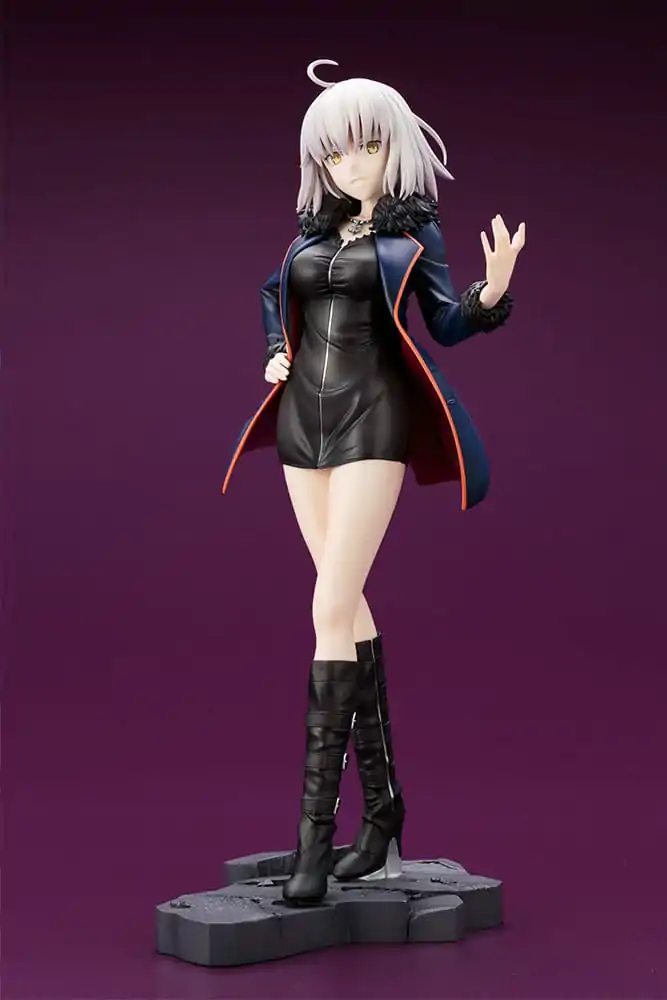 Fate/Grand Order PVC Kip 1/7 Avenger/Jeanne d'Arc (Alter) Casual Ver. 25 cm fotografija izdelka