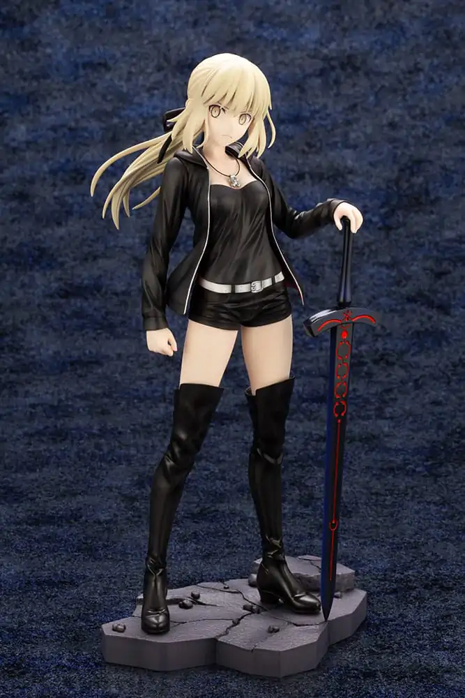 Fate/Grand Order PVC kip 1/7 Saber/Altria Pendragon (Alter) Casual Ver. 24 cm fotografija izdelka