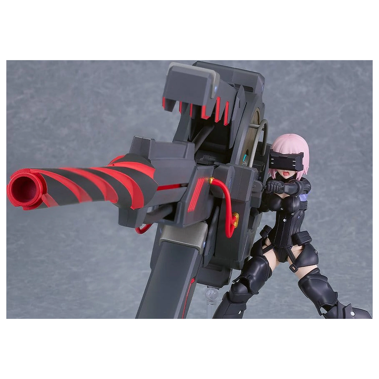Fate/Grand Order Plamatea Plastic Model Kit Shielder/Mash Kyrielight (Ortinax) Black Barrel Edition 17 cm fotografija izdelka