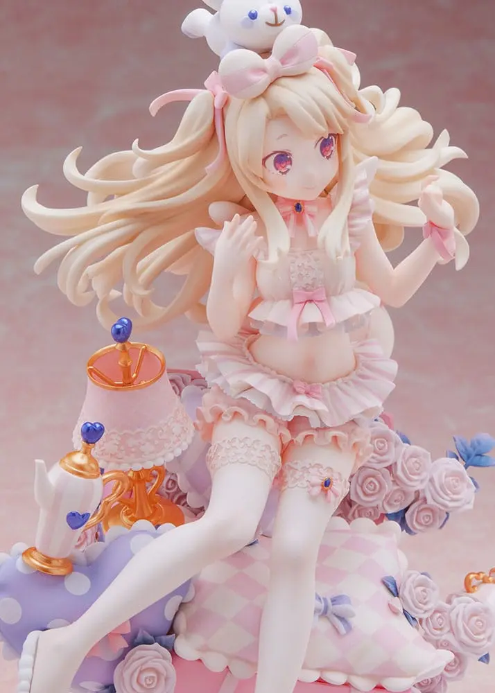 Fate/Kaleid Liner Prisma Illya: Prisma Phantasm PVC Kip 1/7 Illyasviel von Einzbern loungewear Ver. 22 cm fotografija izdelka