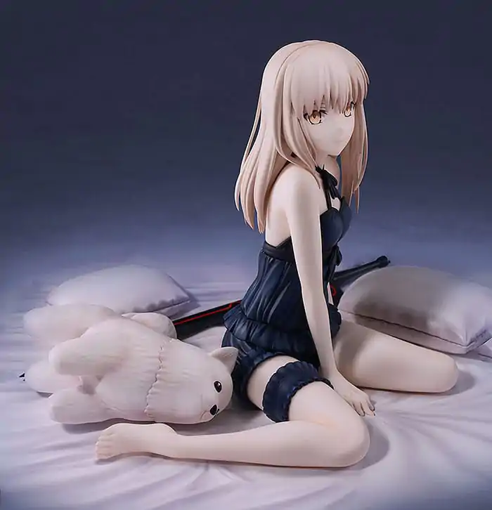 Fate/stay night: Heaven's Feel PVC Kip 1/7 Saber Alter: Babydoll Dress Ver. 15 cm fotografija izdelka