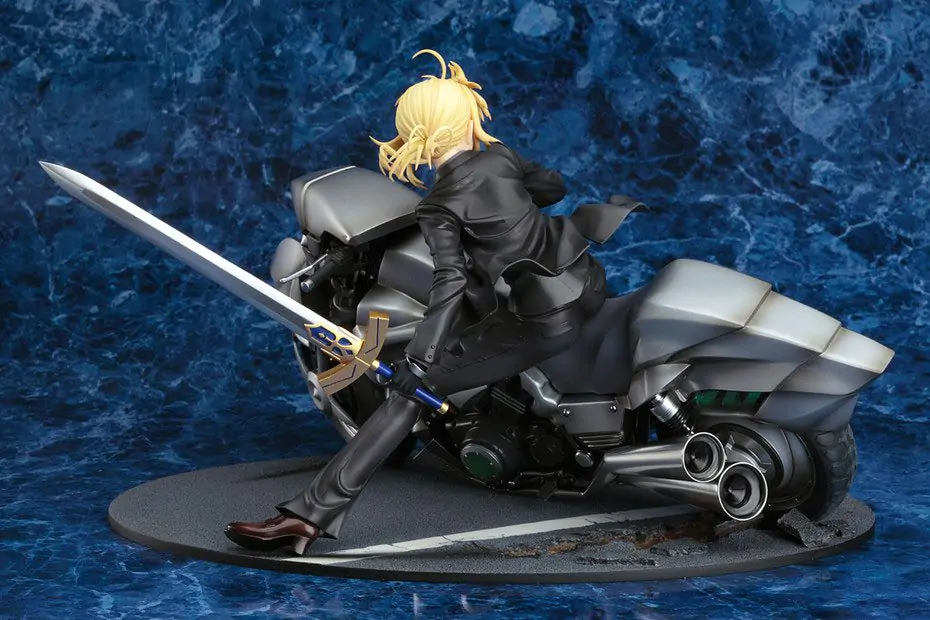 Fate/Zero Kip 1/8 Saber & Saber Motored Cuirassier (ponovitev) 16 cm fotografija izdelka