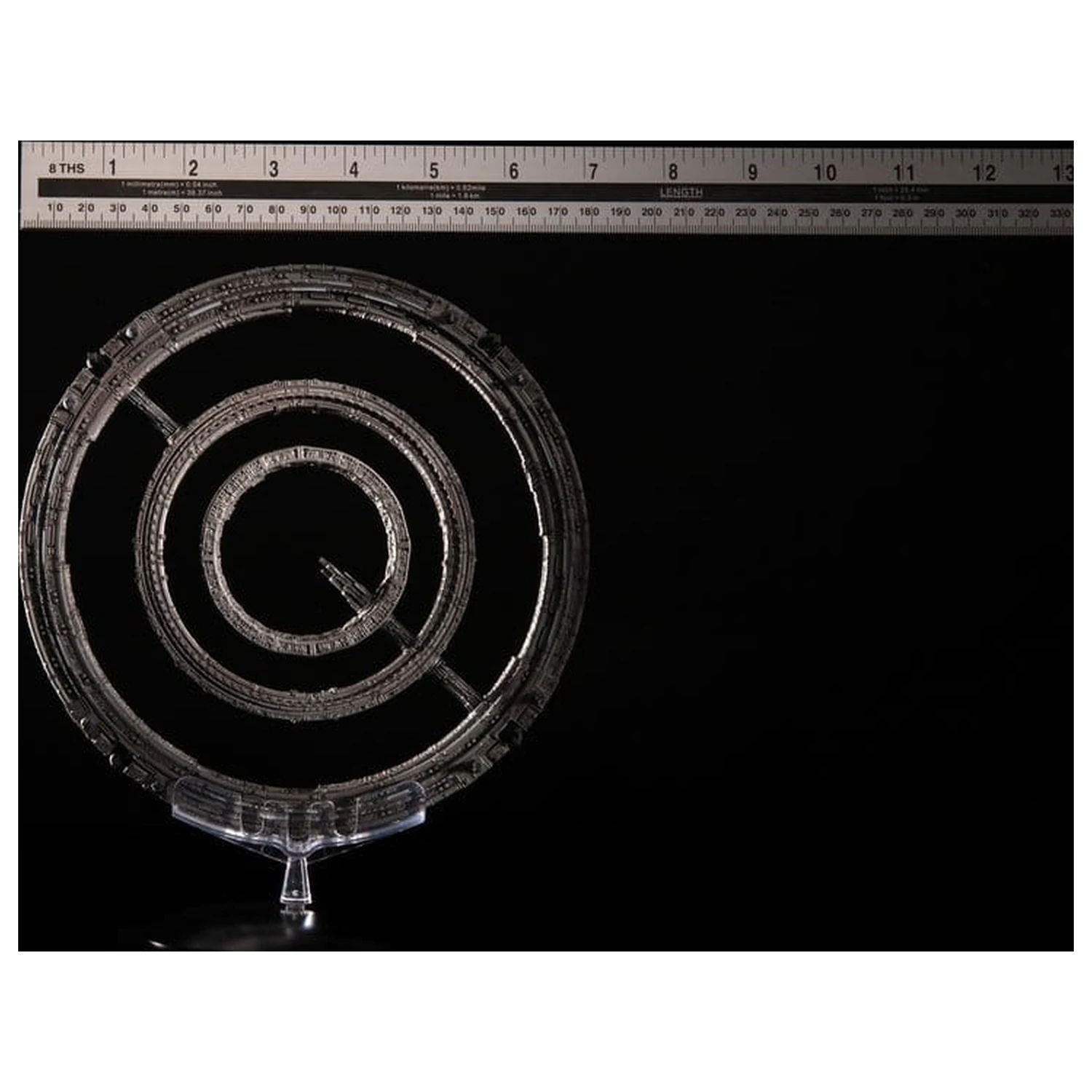 Osnova ulita pod pritiskom The Invictus Spaceship 20 cm fotografija izdelka