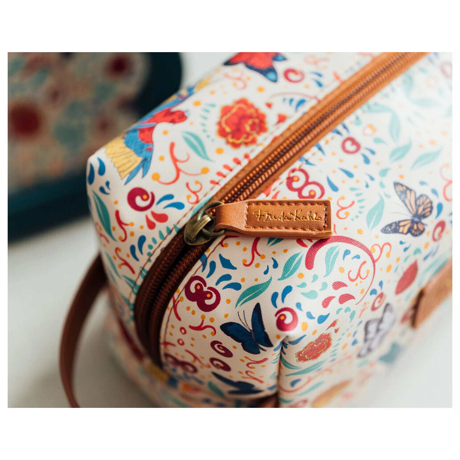 Frida Kahlo Long Live Life toaletni kovček fotografija izdelka