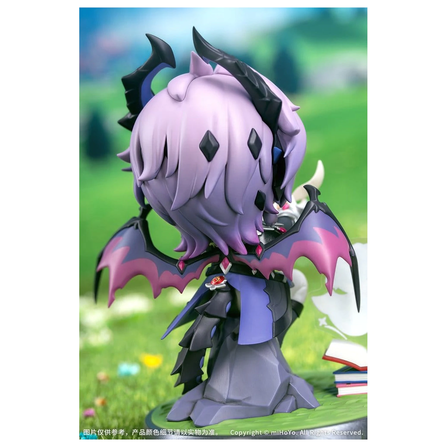 Genshin Impact PVC figura Durin Floral Wanderings Ver. z bonusom 13 cm fotografija izdelka