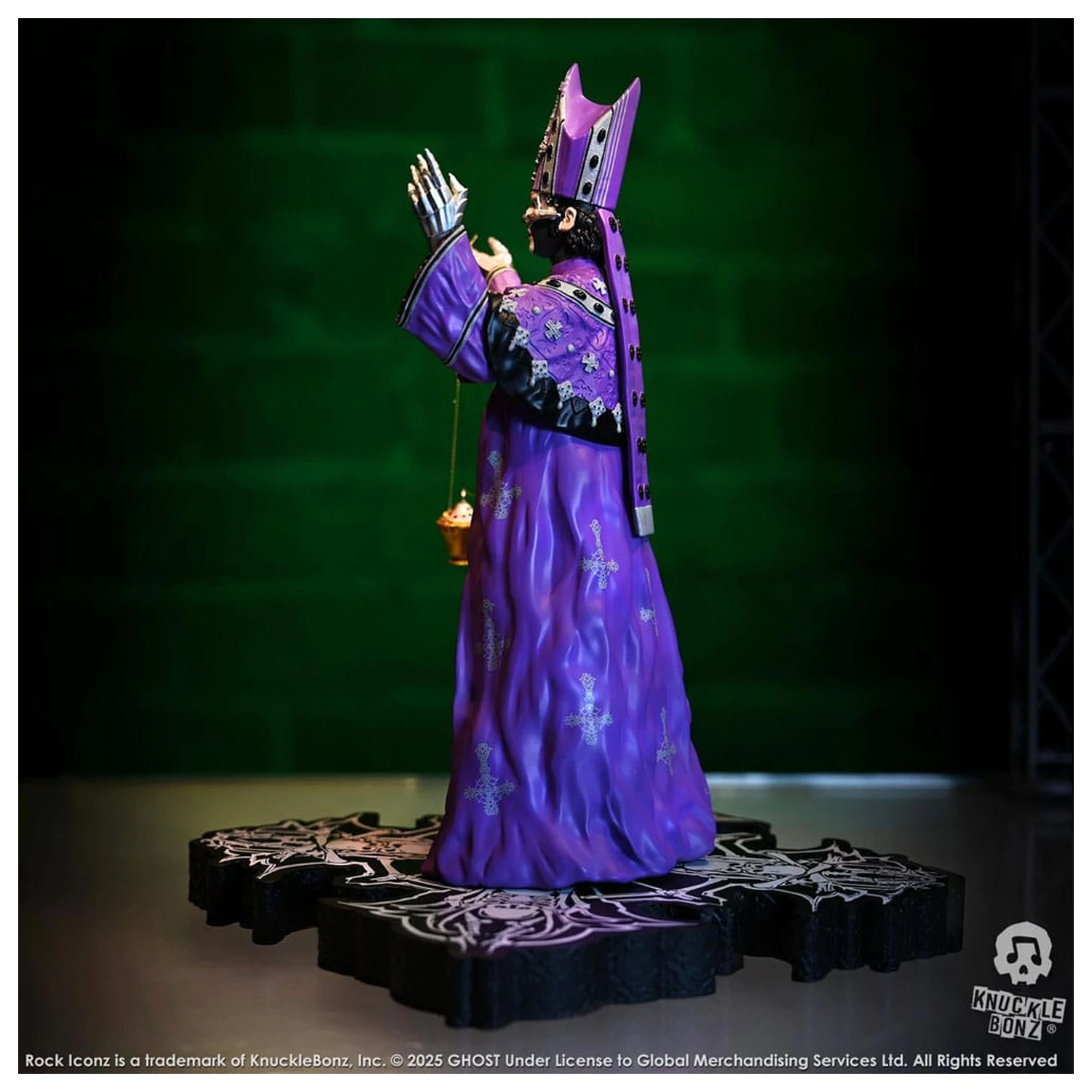 Ghost Rock Iconz Kip Papa V Perpetua Purple Robes 22 cm fotografija izdelka