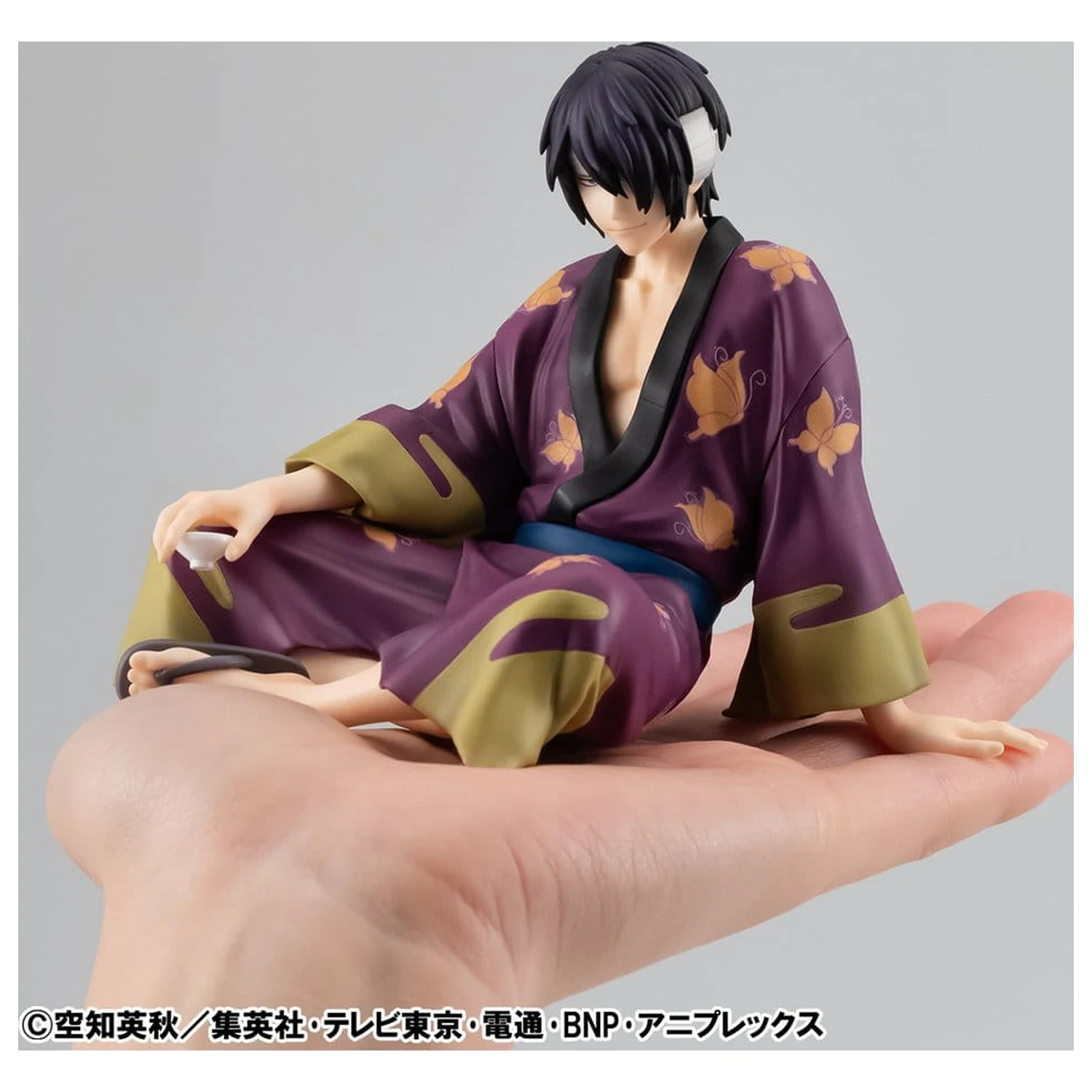 Gintama G.E.M. serija PVC kip Takasugi San Palm Size 9 cm fotografija izdelka